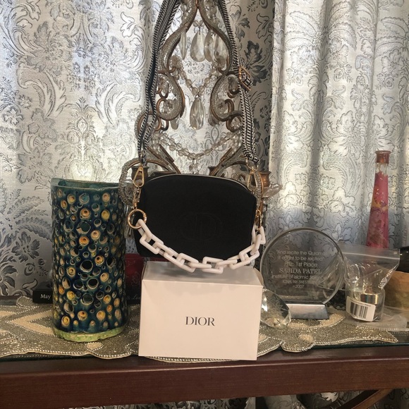 Dior cosmetics bag in to crossbody bag
